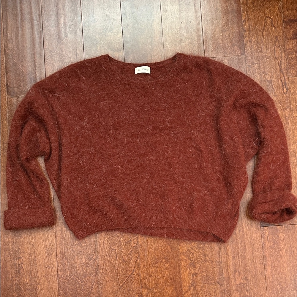 American Vintage Rust Brown Fuzzy Crewneck Sweater